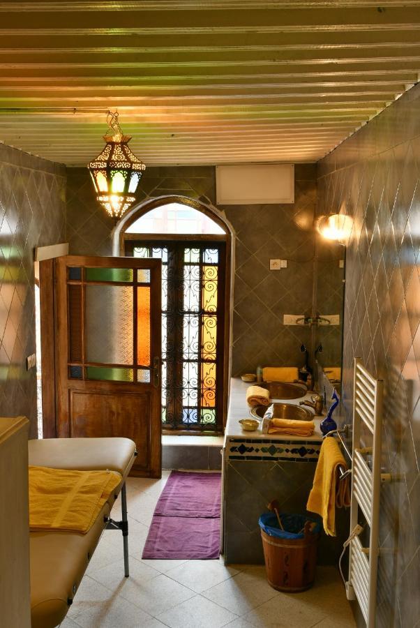 Riad Alkatib Meknes Luaran gambar