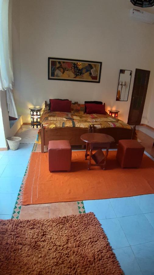 Riad Alkatib Meknes Luaran gambar