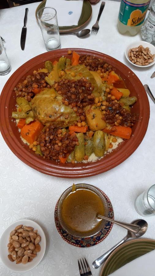 Riad Alkatib Meknes Luaran gambar