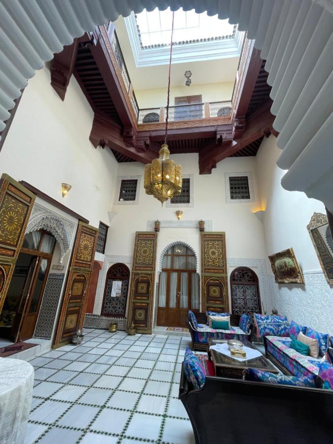 Riad Alkatib Meknes Luaran gambar